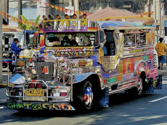Филиппинский транспорт, автобус джипни